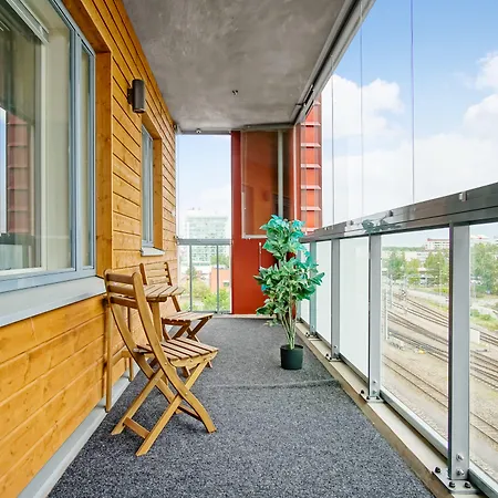 Kotimaailma شقة أولو